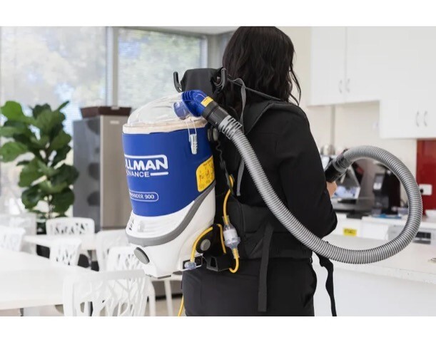 Pullman Commander PV900 Backpack Vacuum (CleanMyBed) - Image 3